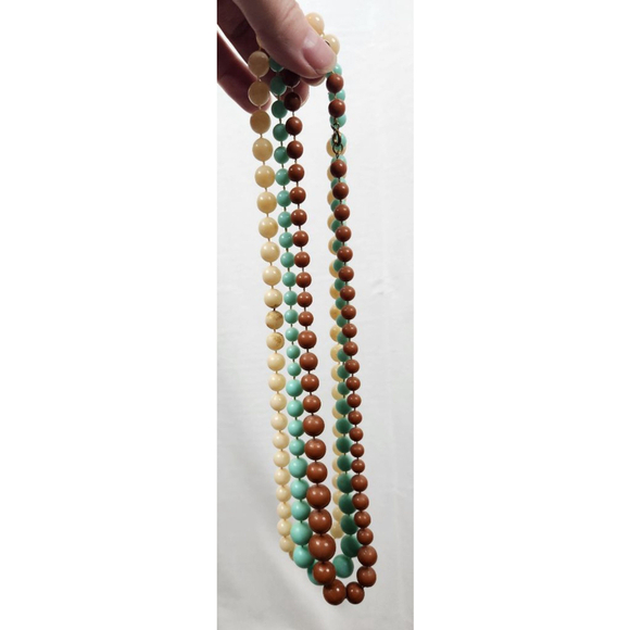 80s Necklaces | Retro | Vintage | Women - Picture 6 of 9